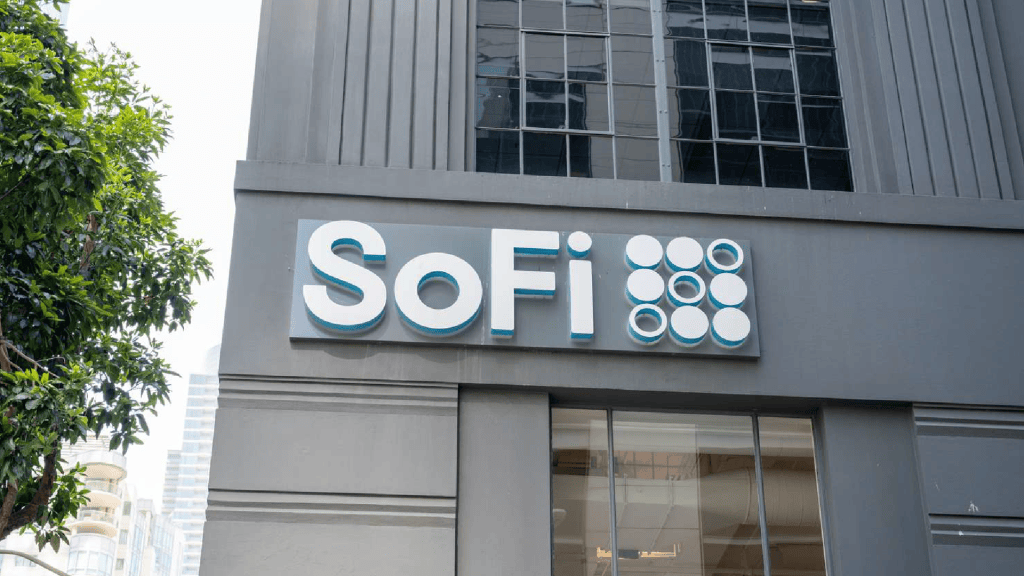 SoFi Technologies, Inc. Announces Pricing of Public Offering of Common Stock